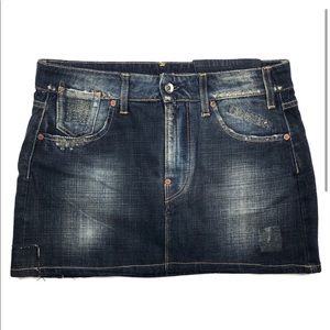 The coolest denim G-Star skirt you will ever see!